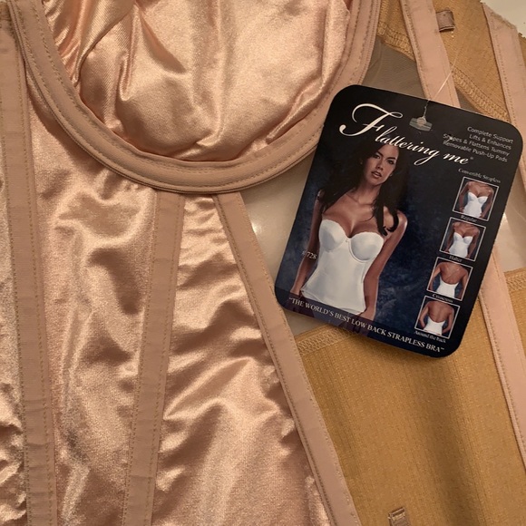 Flattering Me Bra - Picture 3 of 4